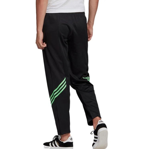 NWT Adidas SWAROVSKI Crystals Studed TRACK PANT Sweat Size Large - Picture 2 of 10